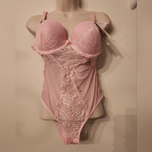 Lace teddy